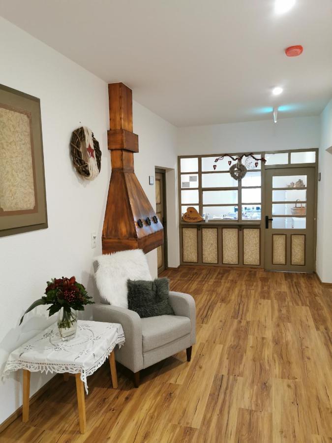 Apartments Haus Schoen - Preise Inclusive Pitztal Sommer Card Йерценс Экстерьер фото