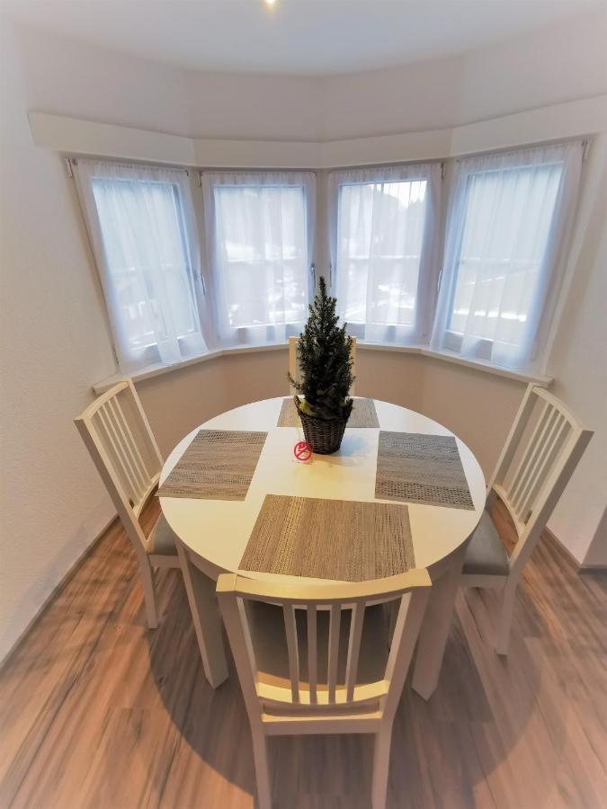 Apartments Haus Schoen - Preise Inclusive Pitztal Sommer Card Йерценс Экстерьер фото