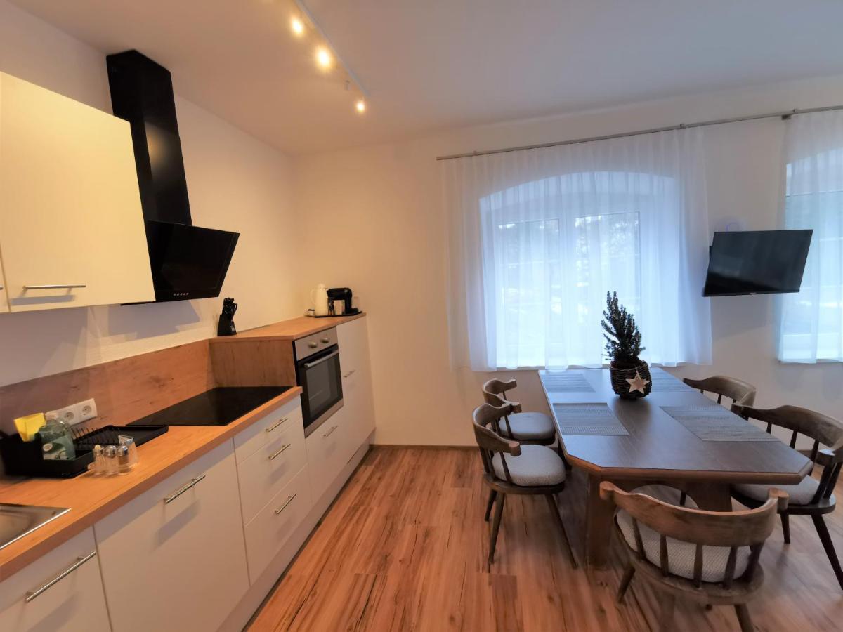 Apartments Haus Schoen - Preise Inclusive Pitztal Sommer Card Йерценс Экстерьер фото